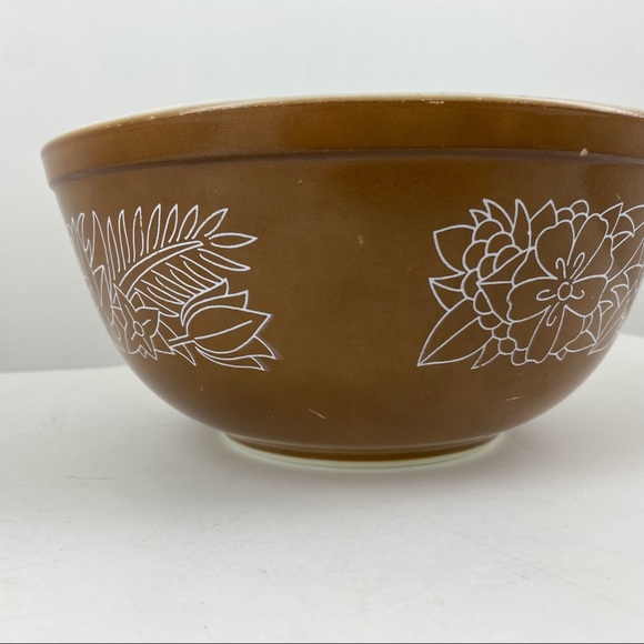 Vintage PYREX••Woodland mixing bowl set of three - Picture 16 of 16